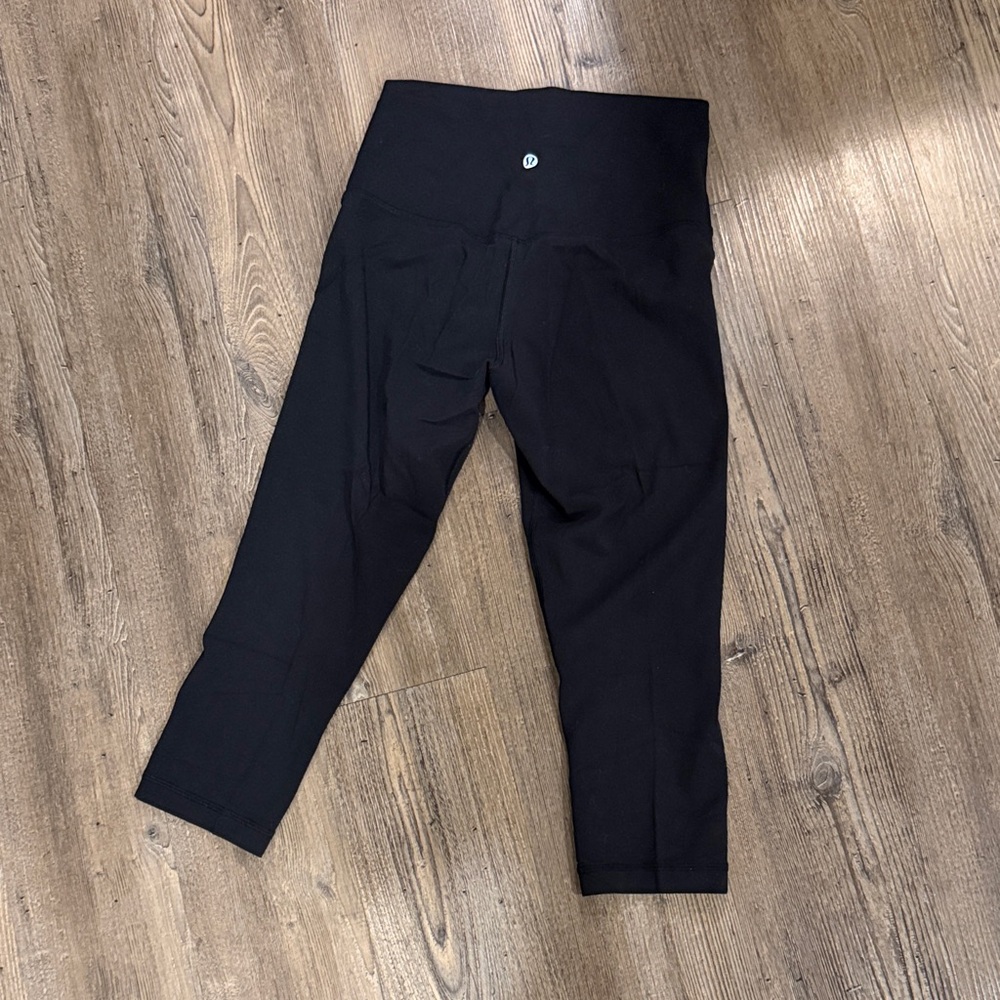 Black Lululemon align leggings
